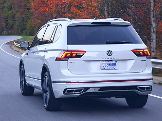 2022 Volkswagen Tiguan: Trims, Colors, Interior, Safety, MPG | VW of Marion